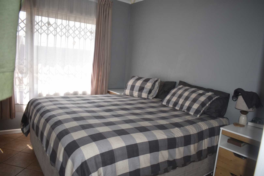 2 Bedroom Property for Sale in Beacon Bay Eastern Cape